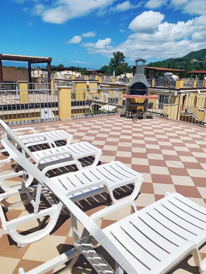 ピッツォAnna'S House Solarium Terraceアパートメント エクステリア 写真
